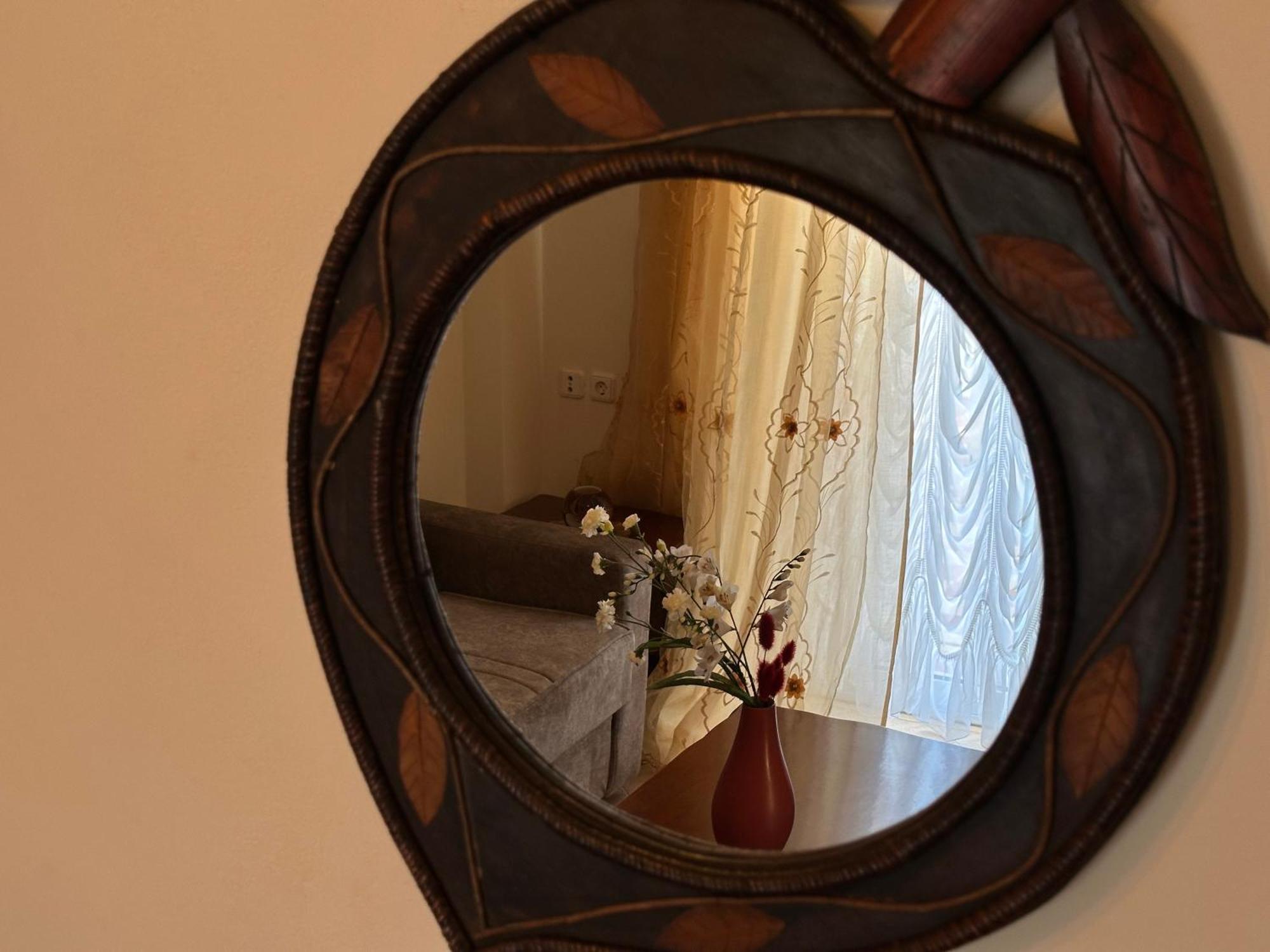 Sunny Holiday Sarande Luaran gambar